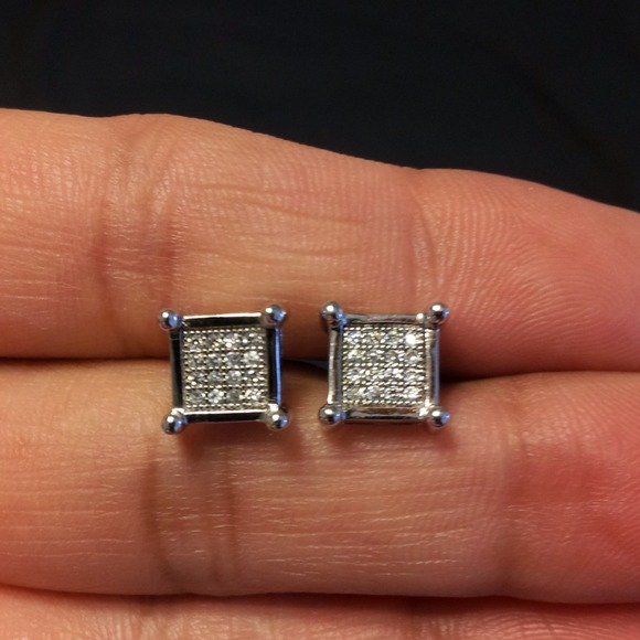 FOR JORICK1 diamond . sterling silver earrings