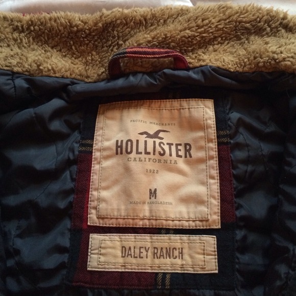 Hollister Coat - Picture 3 of 4