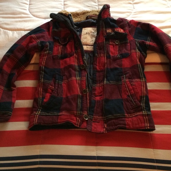Hollister Coat - Picture 4 of 4