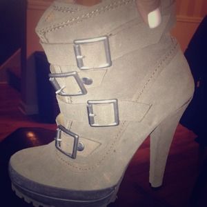 Steve Madden booties