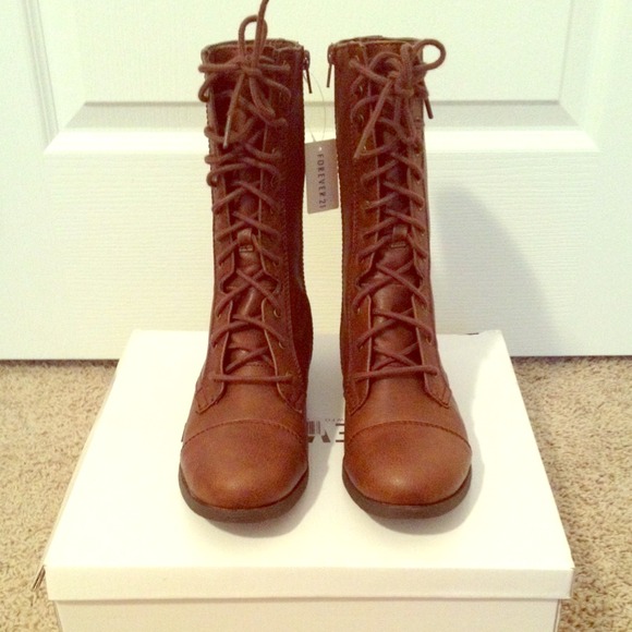 🚫HOLD FOR @jennytraf🚫Everyday Combat Boots