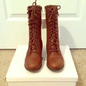 🚫HOLD FOR @jennytraf🚫Everyday Combat Boots