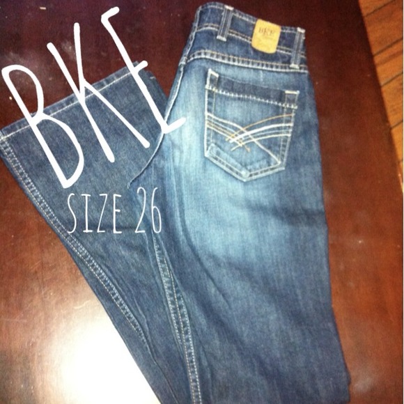 BKE size 26 x 33 1/2