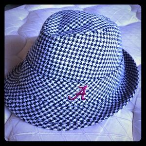 ALABAMA FAMOUS HAT.