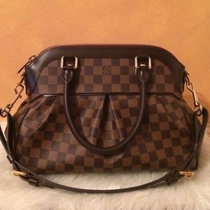 Louis Vuitton Trevi PM