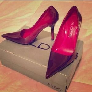 Aldo Ombre red pumps