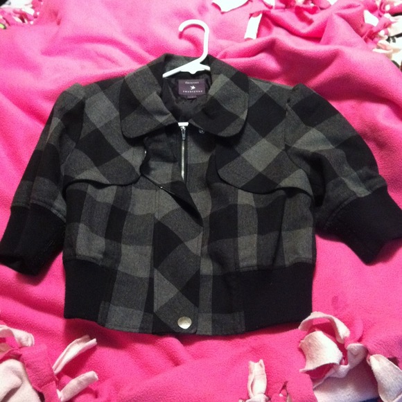 Black and grey checkered jacket/blazer