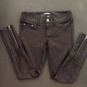 Sold✨Express black stretchy jeggings