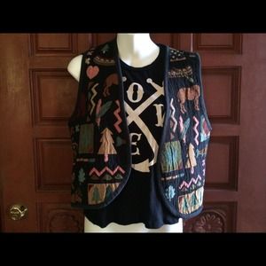 🐻 Tribal Vest 🌲