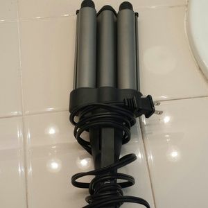 Revlon hair crunching for wavy hair