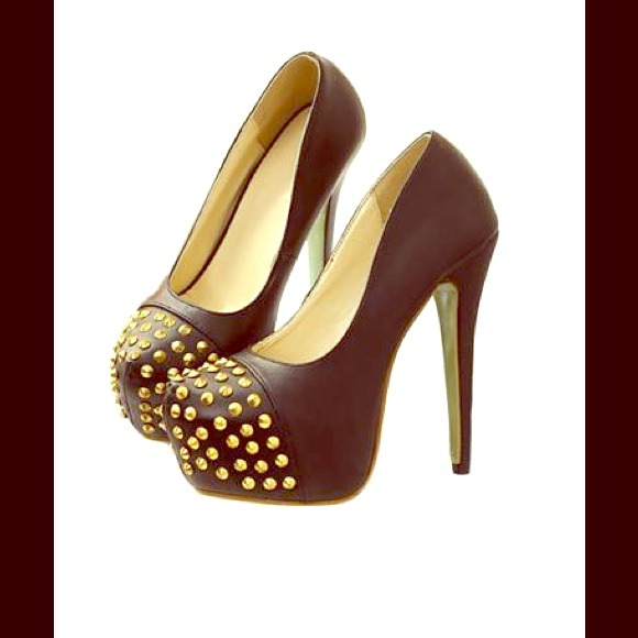 Black high Heel