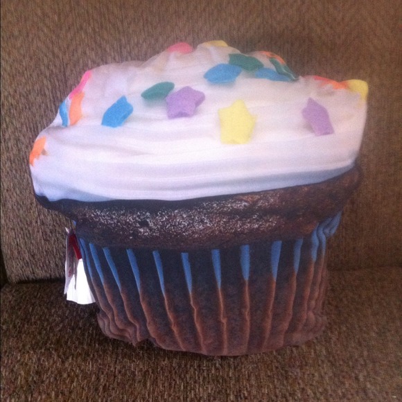 Cupcake Pillow
