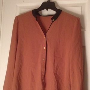 Super cute shirt. Dress it up or down