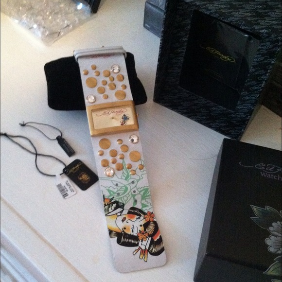 Ed Hardy Watch - Picture 2 of 4