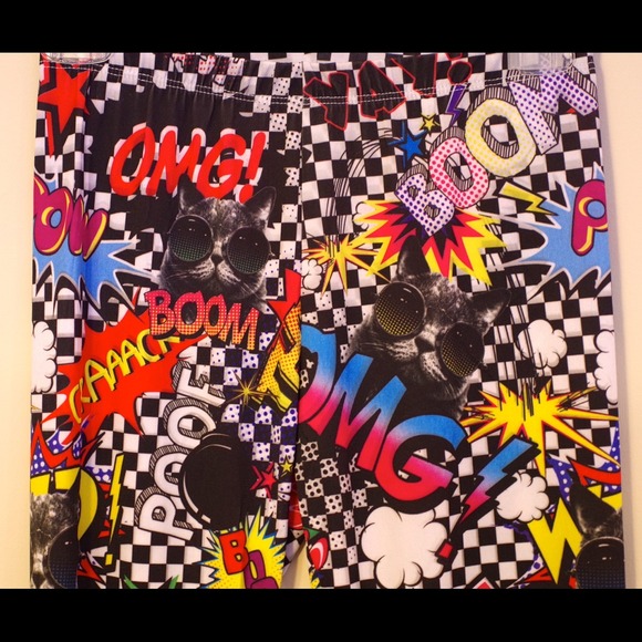 NWT Cartoon Cat Leggings Large - Picture 3 of 3