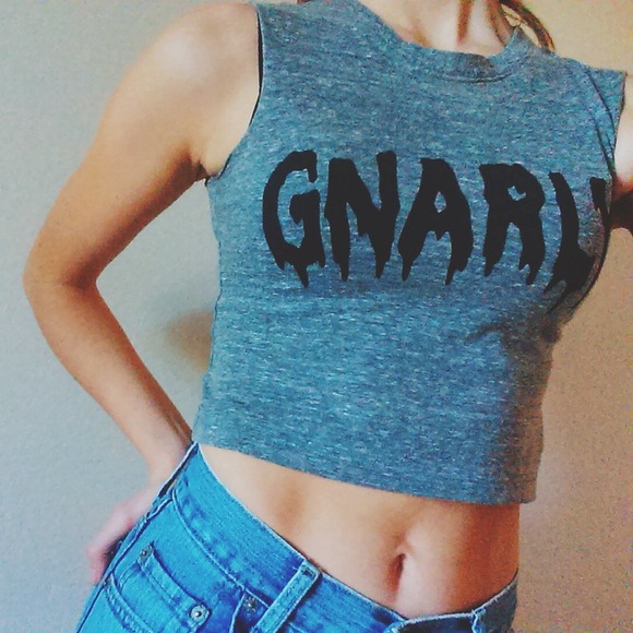 🔴SOLD🔴NWOT Brandy Melville Gnarly Tank