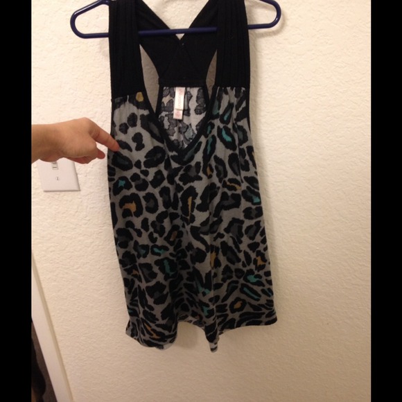 ❌Sold on vinted❌Rainbow leopard print tank - Picture 1 of 3