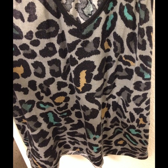 ❌Sold on vinted❌Rainbow leopard print tank - Picture 3 of 3