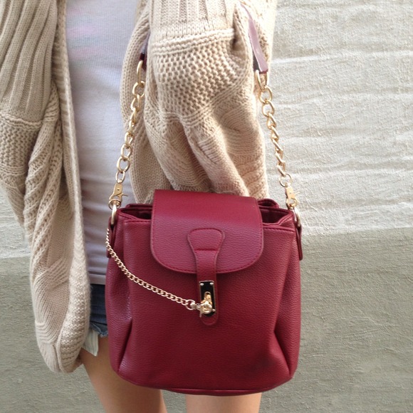 Handbags - Bundle for fasionkilla 😘😘