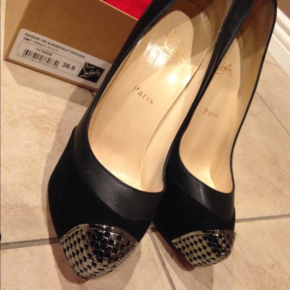 Christian Louboutin Authentic "Maggie" Black - Picture 2 of 4
