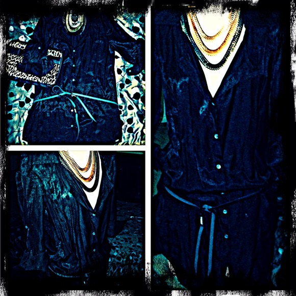 Guess Tops - ⤵️GUESS TUNIC STYLE SHIRT💥💥💥
