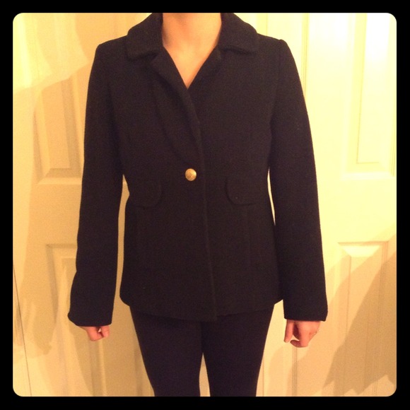 Wool Skirtin' Around winter short coat.