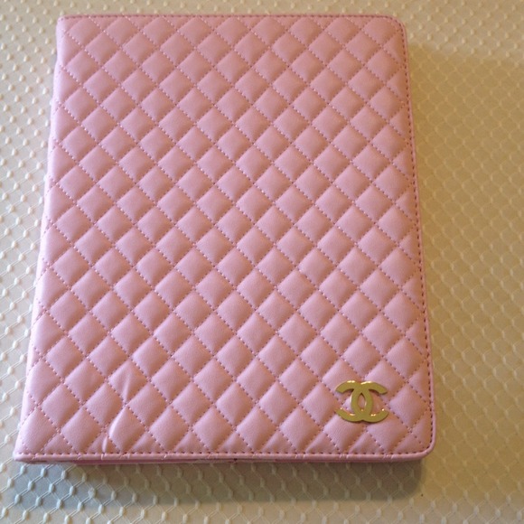 Pink quilted iPad 1-4 cover