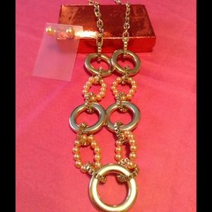Fun, Bold necklace & earring set