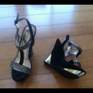 Rhinestone, felt wedge shoes. Worn twice.