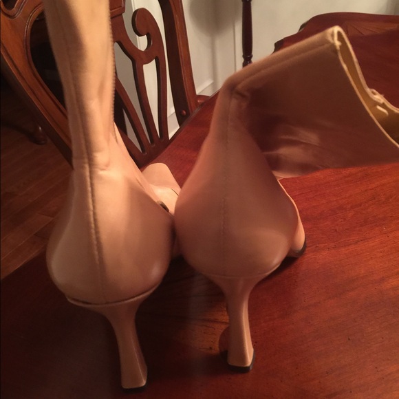 JUST REDUCED π Nine West Ankle Boots - Picture 4 of 4