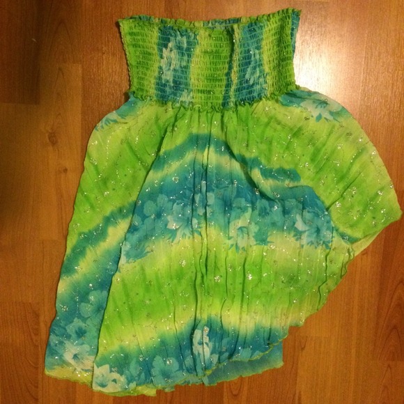 Bundle of 2 BECCA by Rebecca Virtue Swim Cover-Ups - Picture 3 of 4