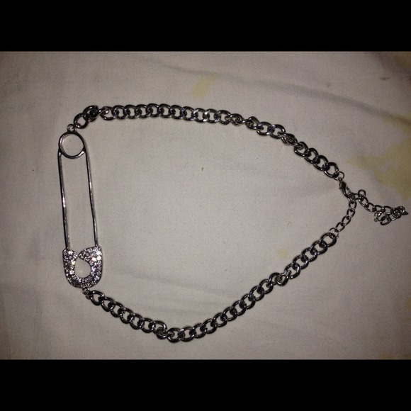 Pin necklace- silver