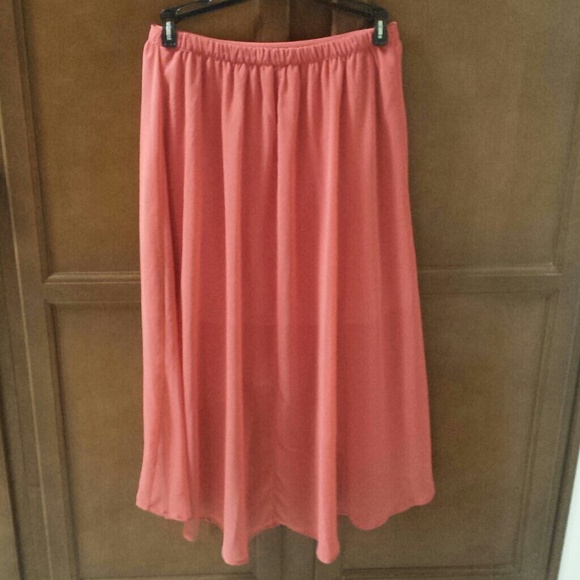 Lauren Condrad Hi-Low chiffon skirt - Picture 3 of 4