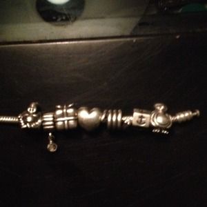 7 authentic sterling silver pandora charms