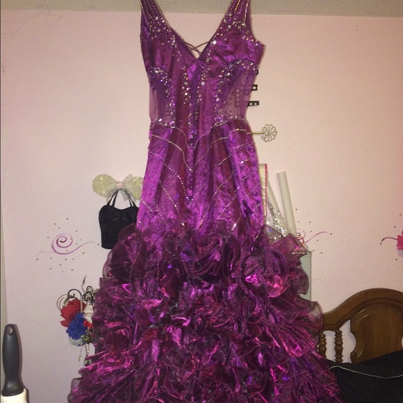 Pageant gown - Picture 3 of 3