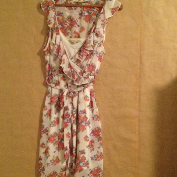 SOLD IN BUNDLE - Picture 2 of 3