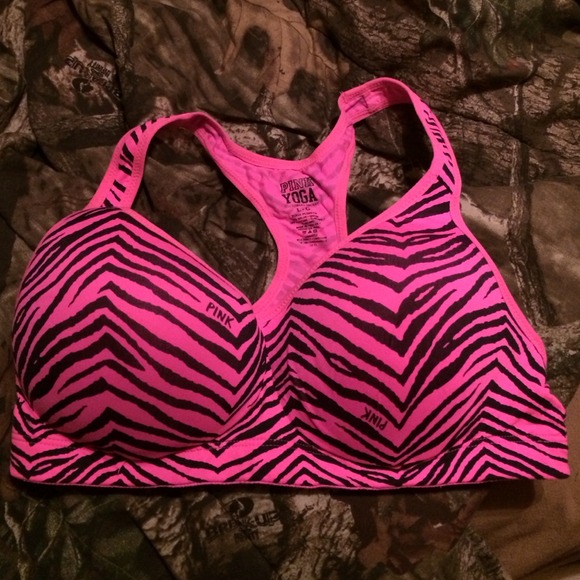 🚫SOLD🚫VS Sports Bra 💕