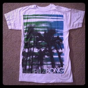 SOLD!! Men's Billabong size small tee