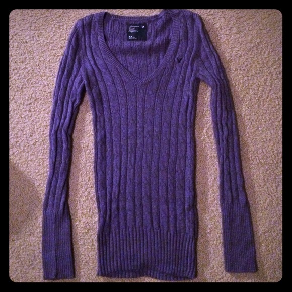 Women's American Eagle V-Neck Sweater