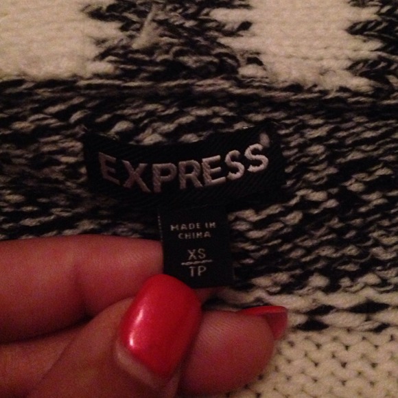 Express sweater 💕 - Picture 3 of 3