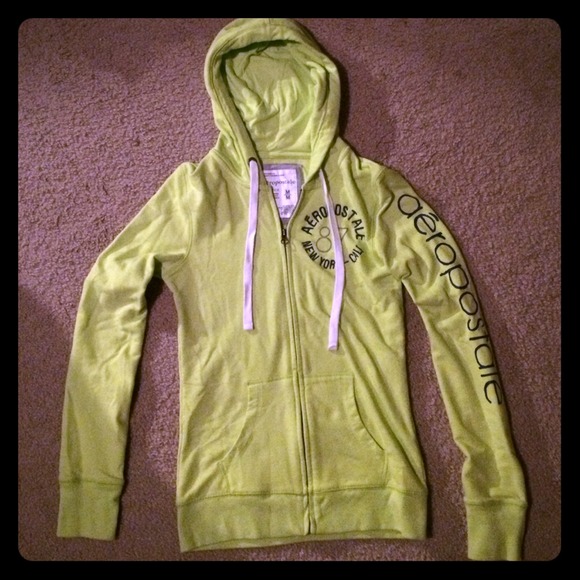SOLD!! Girls Aeropostale Zip-up Hoodie