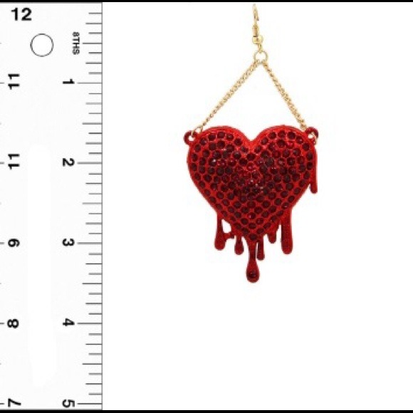 Heart Melt Earrings - Picture 2 of 3