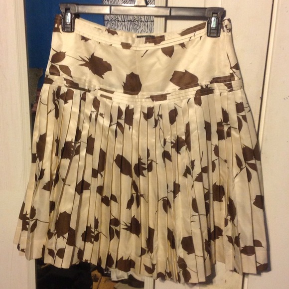 100% Silk Vintage Skirt - Picture 2 of 4