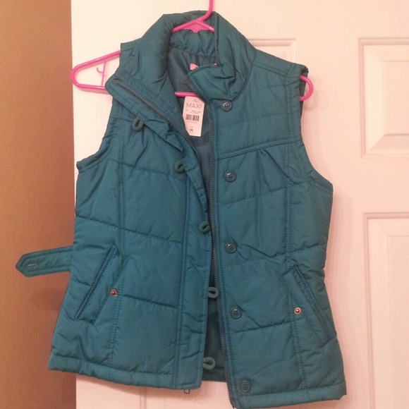 Lightweight vest