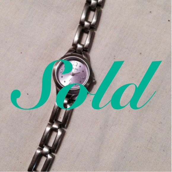 ❌SOLD❌Fossil watch -skinny purple