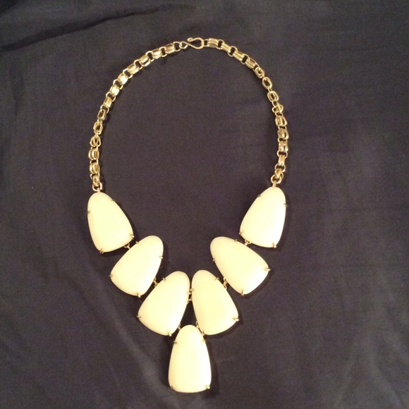 Kendra Scott Harlow Necklace- White