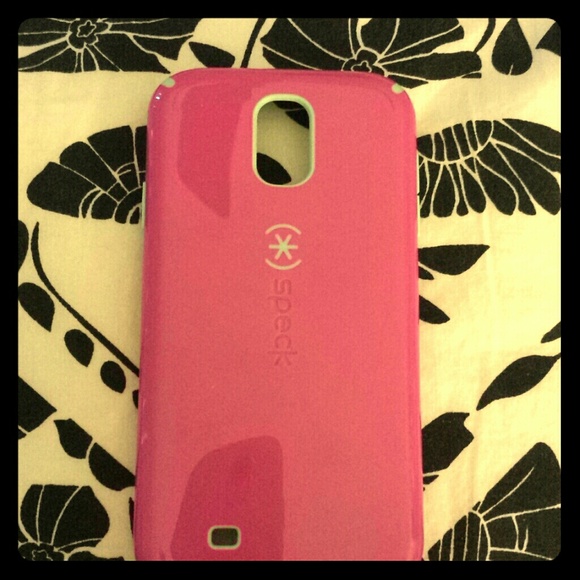 Galaxy s4 hot pink and mint case