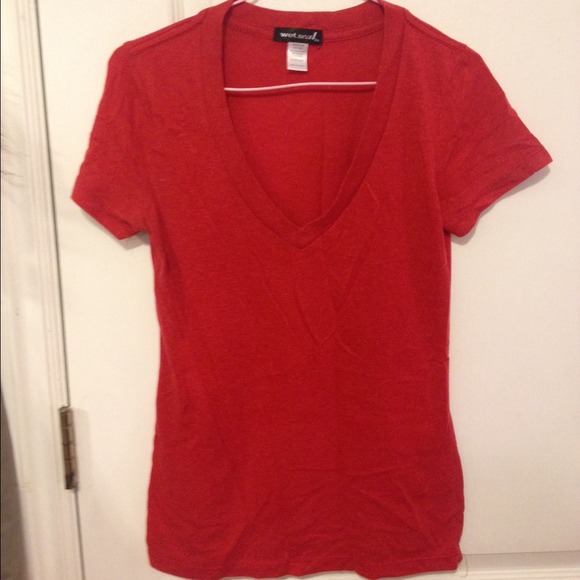 Red tee