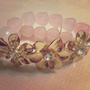 Reduced 🎁Pink &Gold bracelet