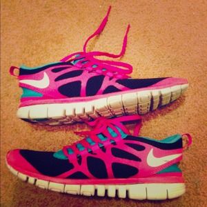 Available September '14! Nike Running Free😍